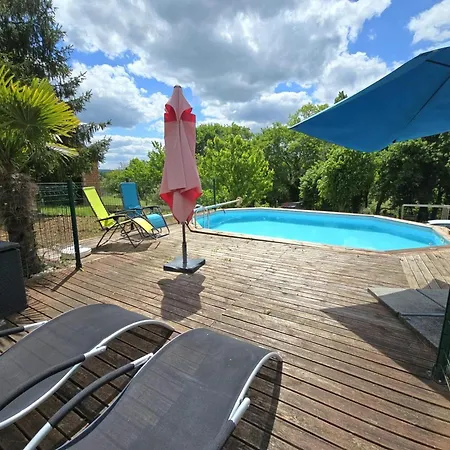 Cosy Avec Terrasse Et Piscine Dans Le Perigord Noir - Fr-1-616-473 *